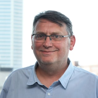 Glenn-Jones-StudentCrowd