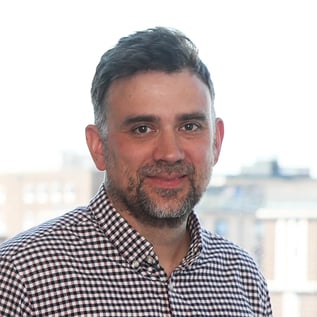 Pete-Sisson-StudentCrowd